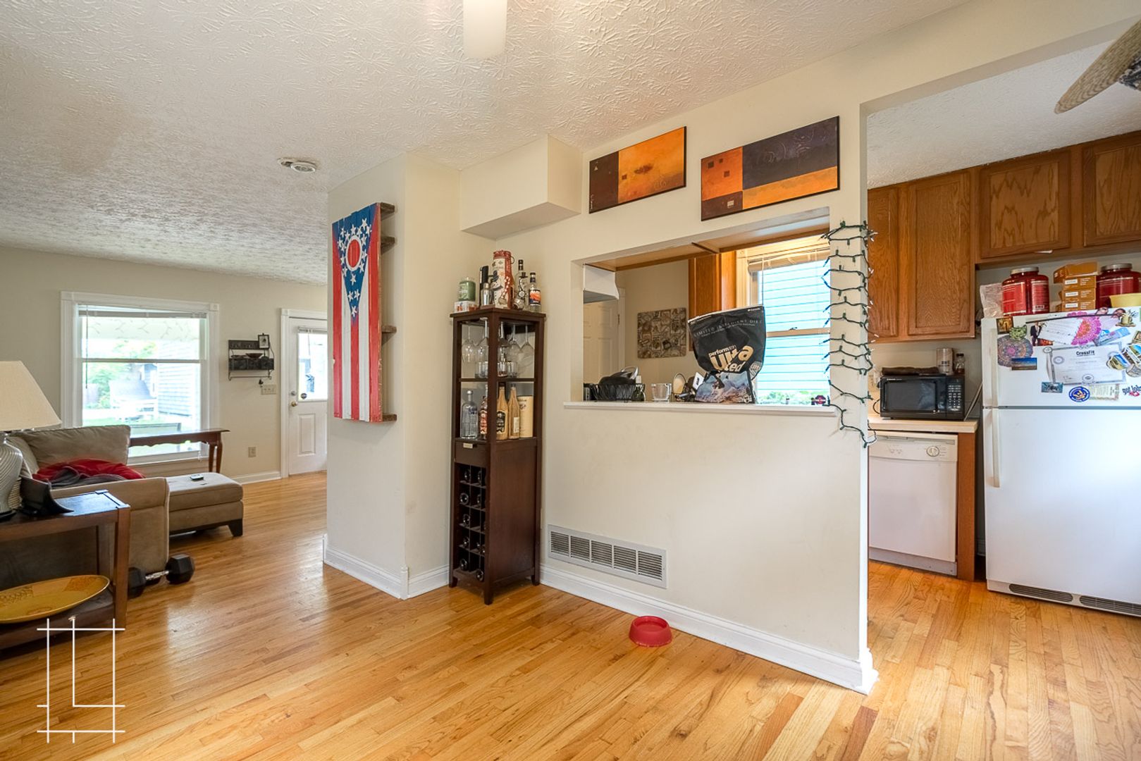 Columbus House: 250 Detroit Ave