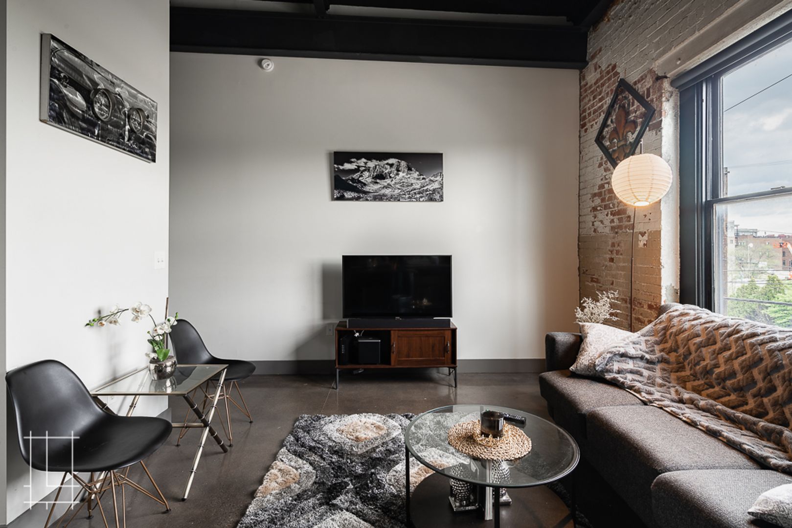 Columbus Apartment: 727 N. 4th St.