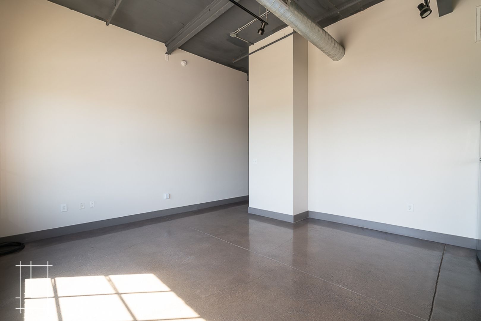 Columbus Apartment: 727 N. 4th St.