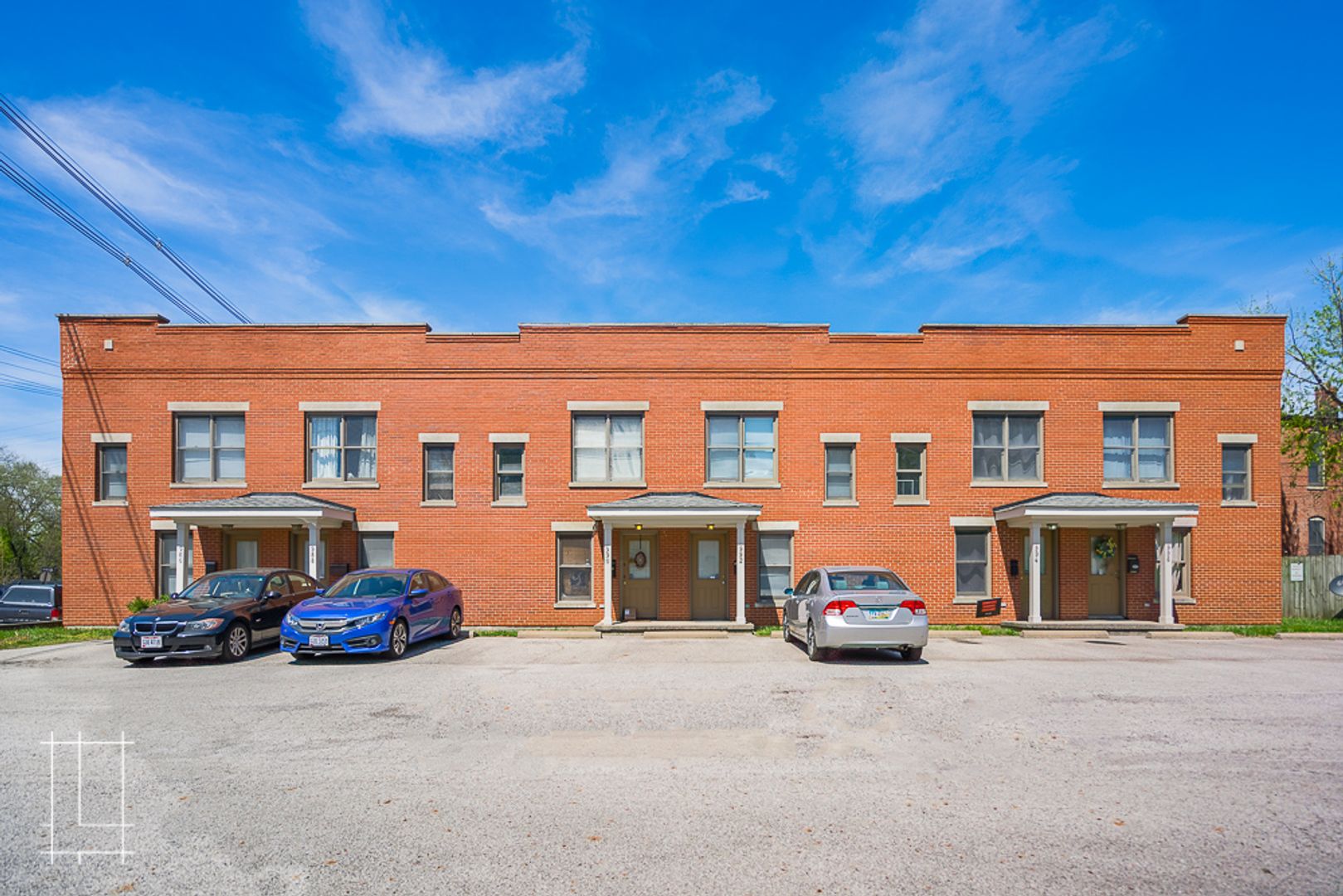 Columbus Apartment: 996-1002 N. 4th St.