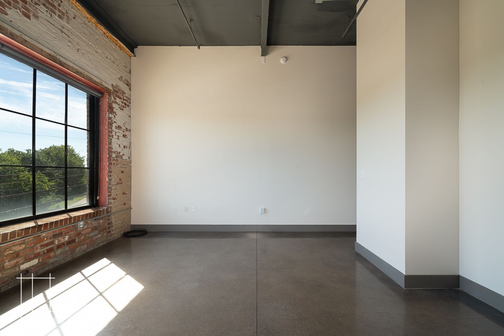 Columbus Apartment: 727 N. 4th St.