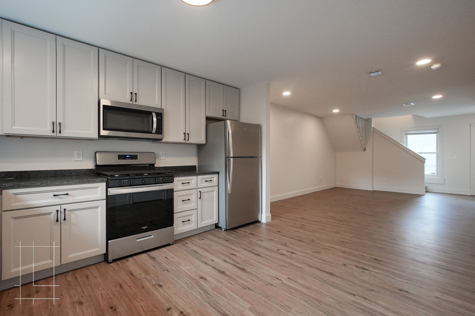 Columbus Apartment: 996-1002 N. 4th St.