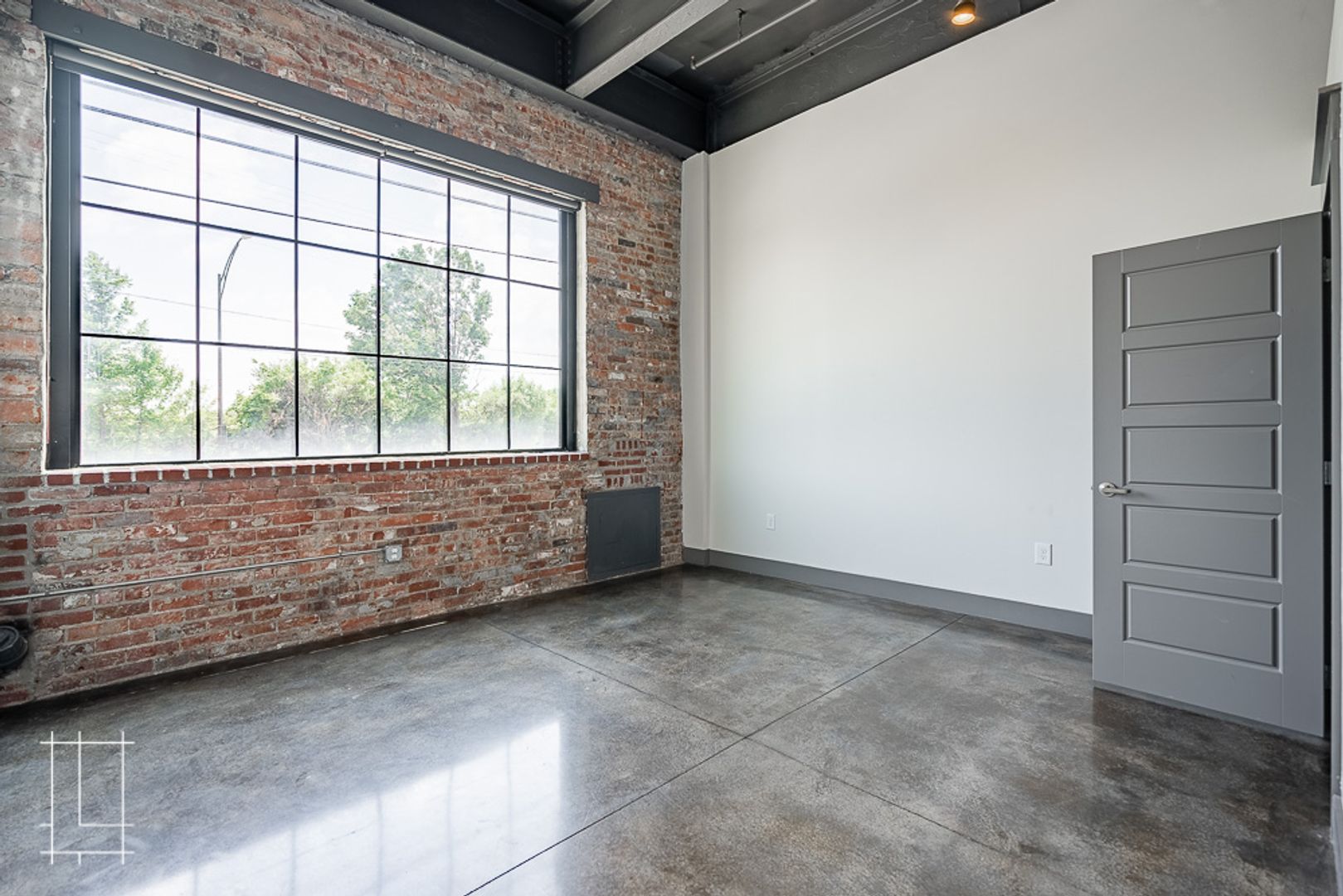 Columbus Apartment: 727 N. 4th St.