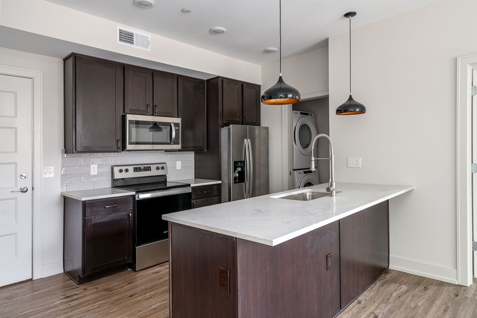 Columbus Apartment: 1050 N 4th St.