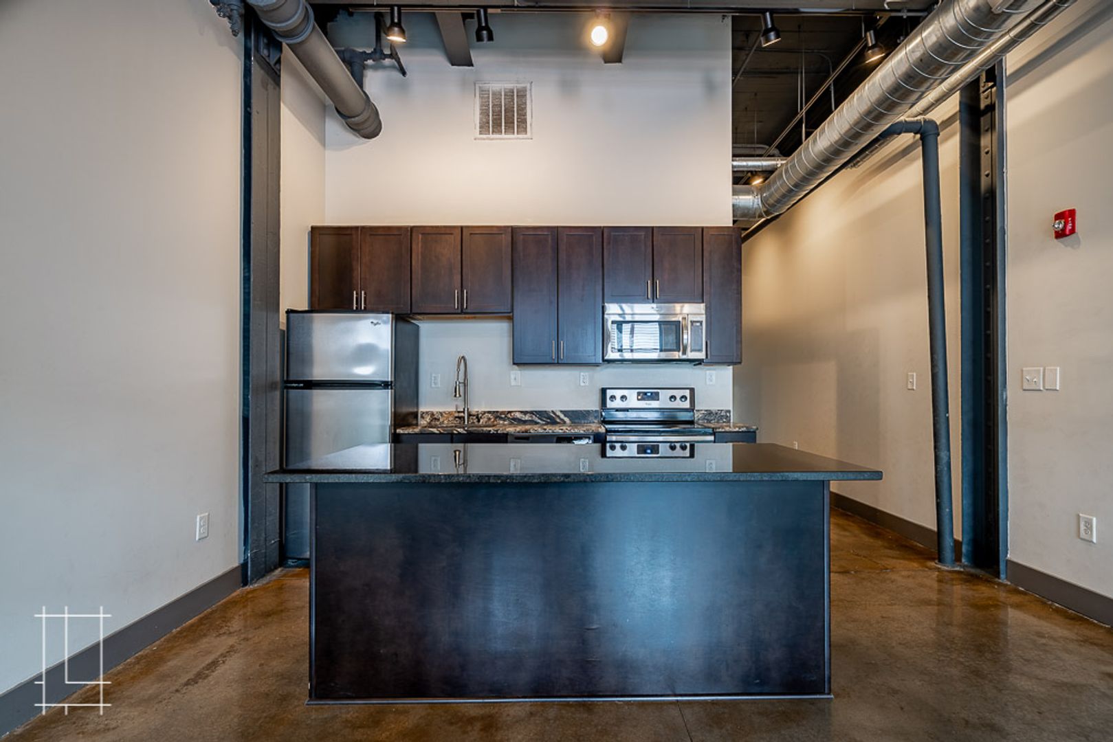 Columbus Apartment: 727 N. 4th St.