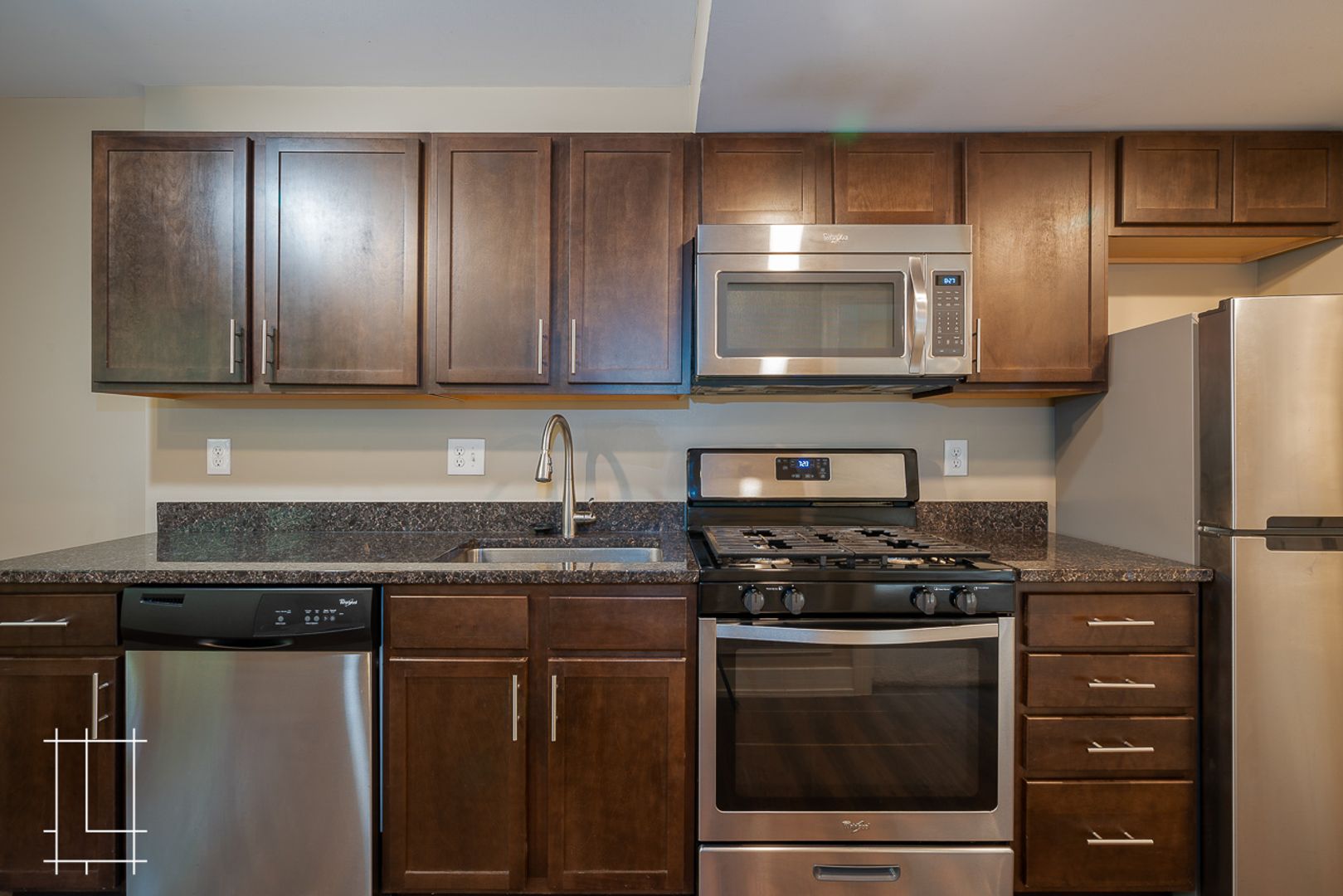 Columbus Apartment: 1308 - 1326 Dennison Ave