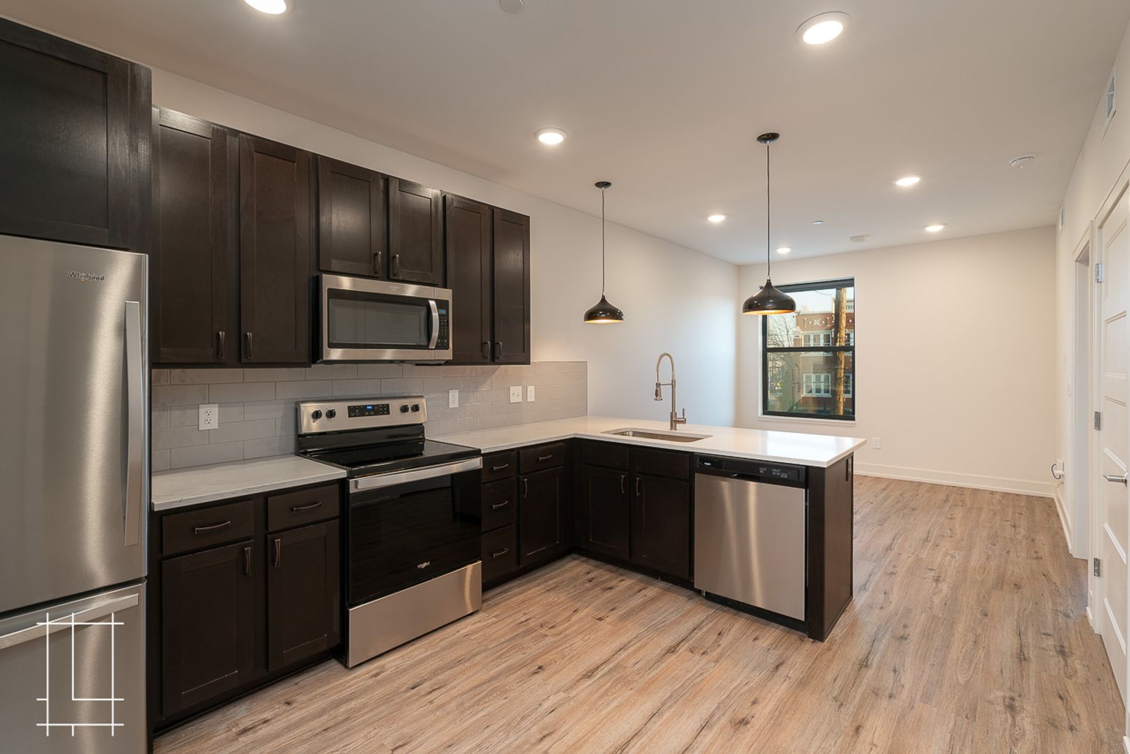 Columbus Apartment: 1050 N 4th St.