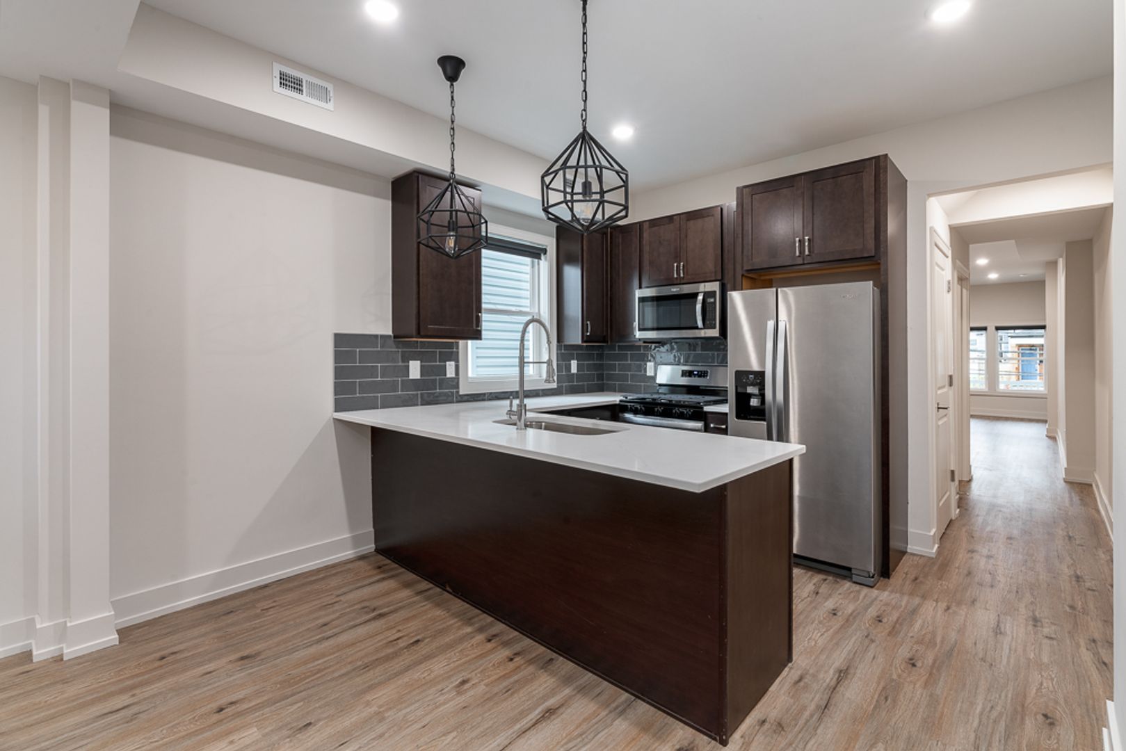 Columbus Apartment: 468-470 E. 2nd Ave