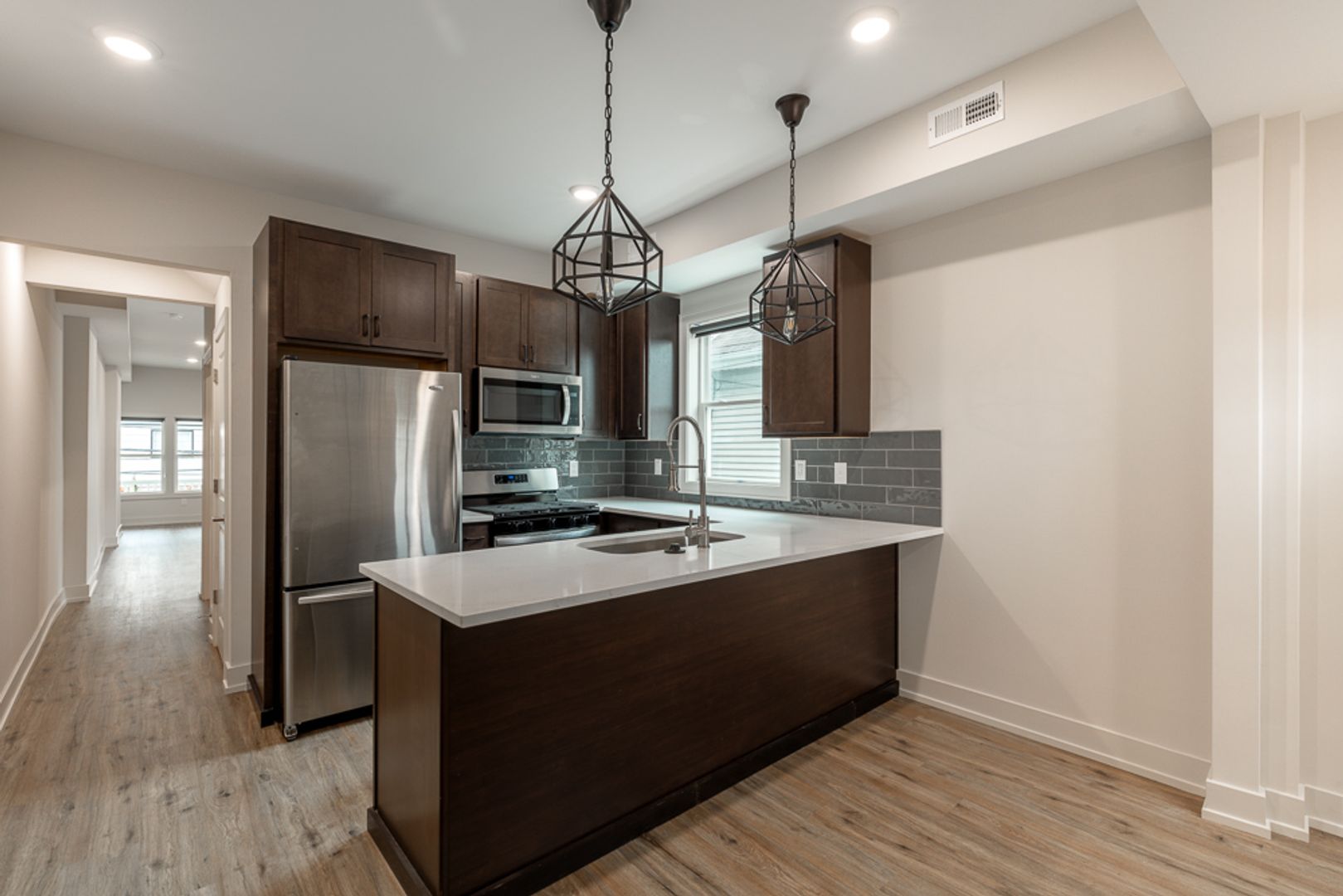 Columbus Apartment: 468-470 E. 2nd Ave