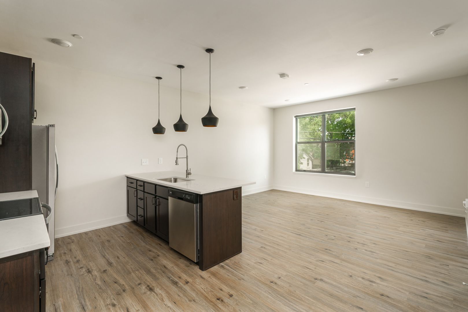Columbus Apartment: 1050 N 4th St.