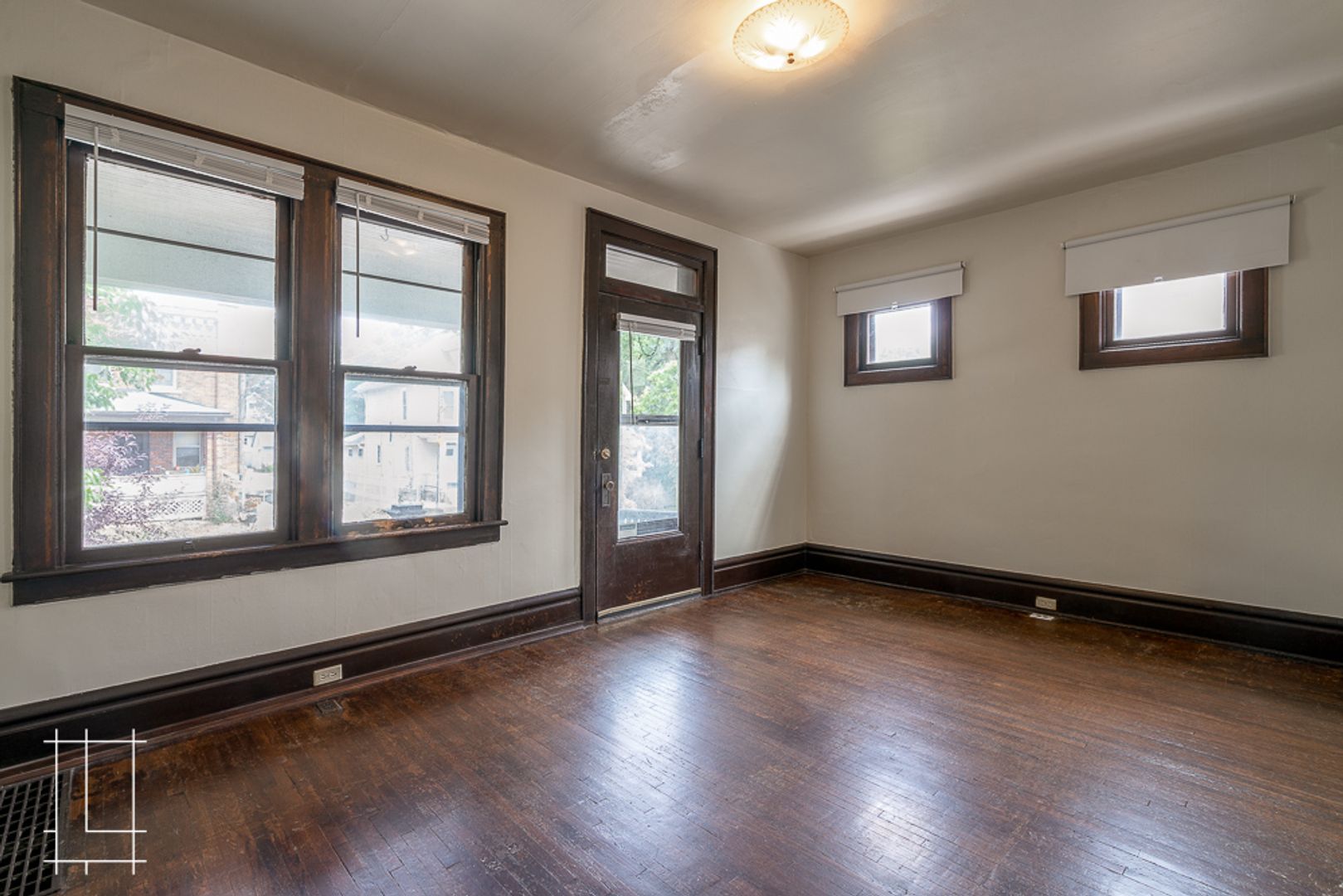 Columbus Apartment: 435 Alden Ave