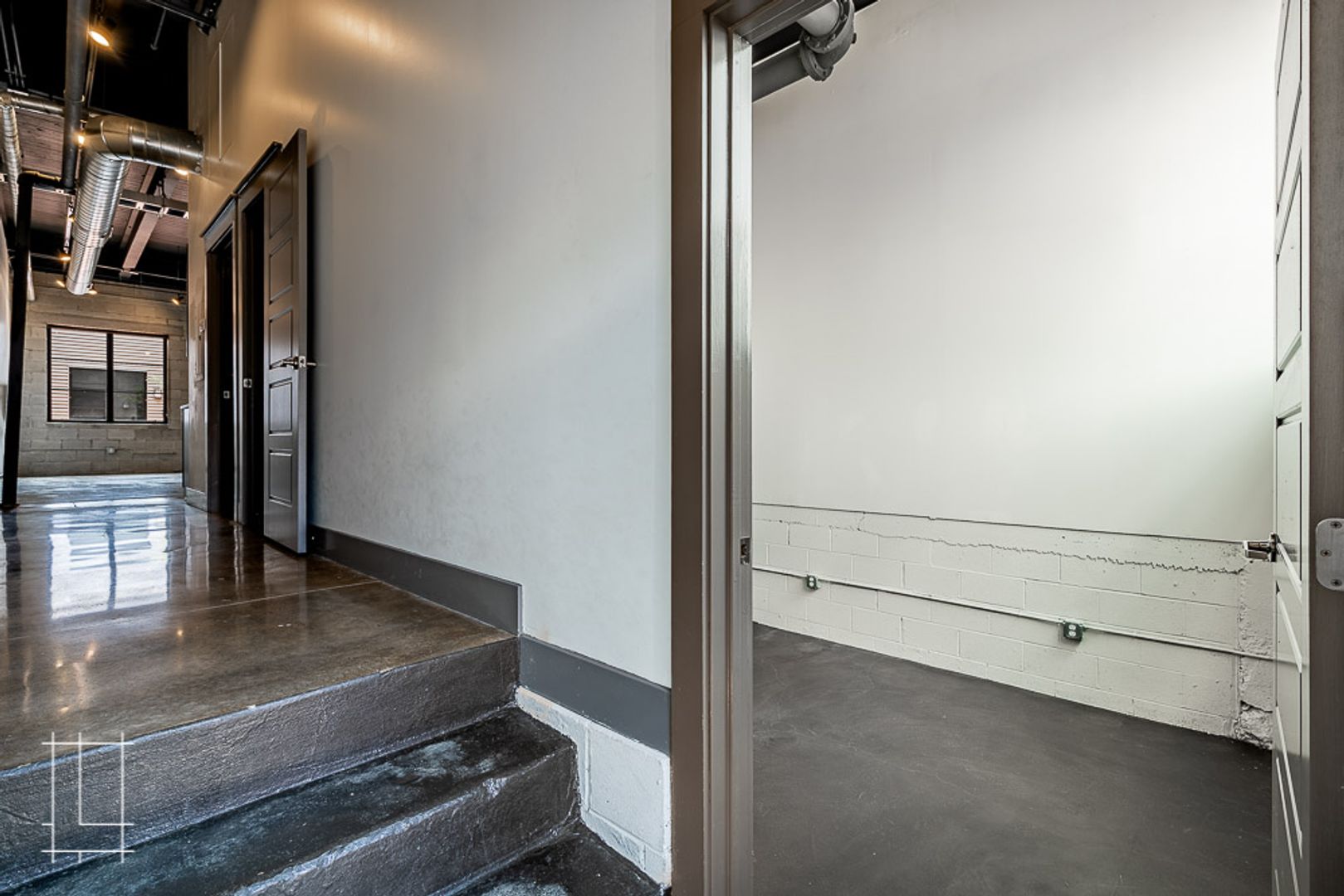 Columbus Apartment: 727 N. 4th St.