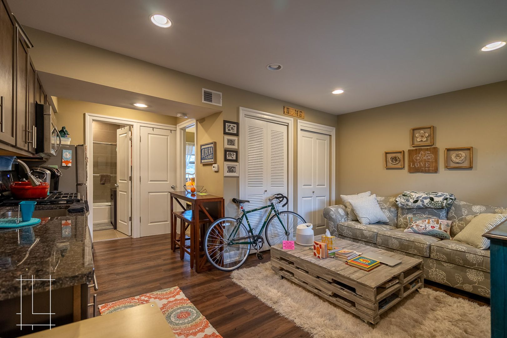 Columbus Apartment: 1308 - 1326 Dennison Ave