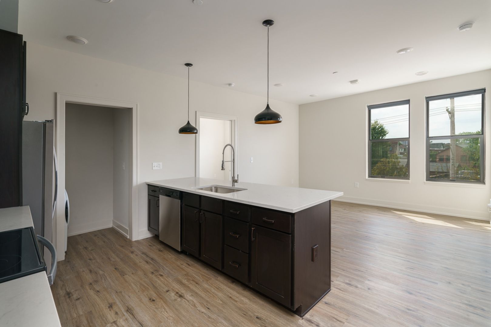 Columbus Apartment: 1050 N 4th St.