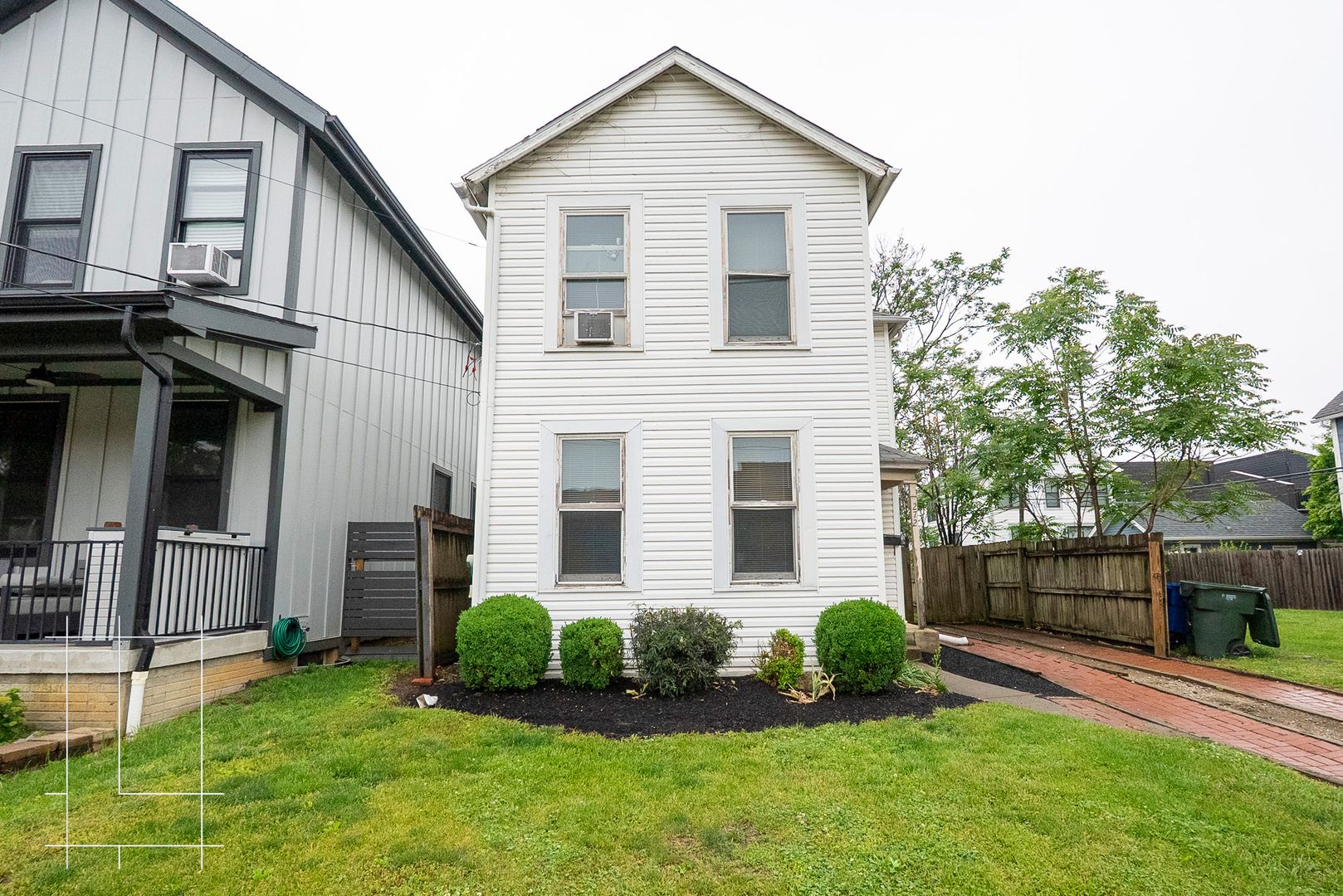 Columbus House: 272 E. 4th Ave