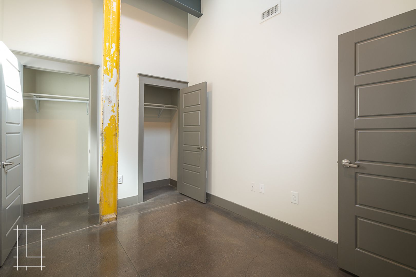 Columbus Apartment: 727 N. 4th St.