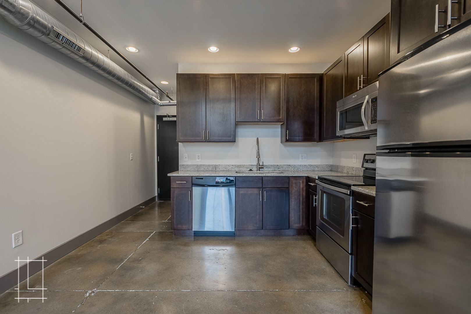 Columbus Apartment: 727 N. 4th St.