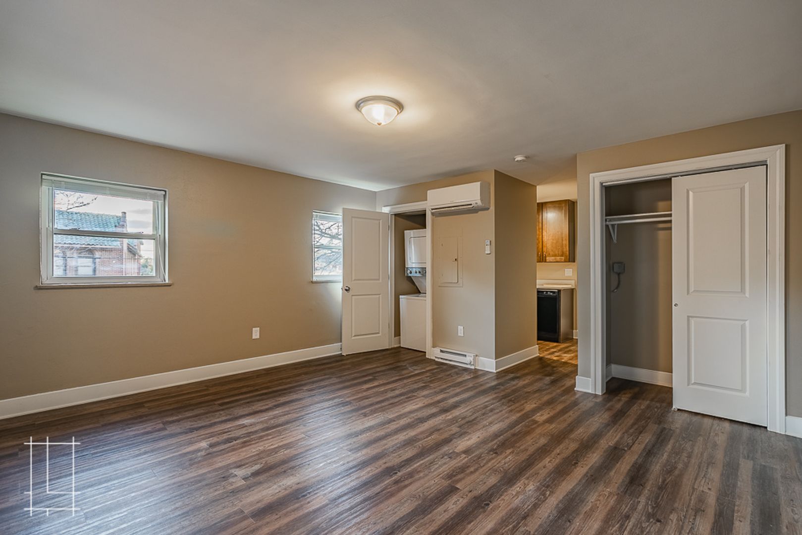 Columbus Apartment: 866 N. High St.