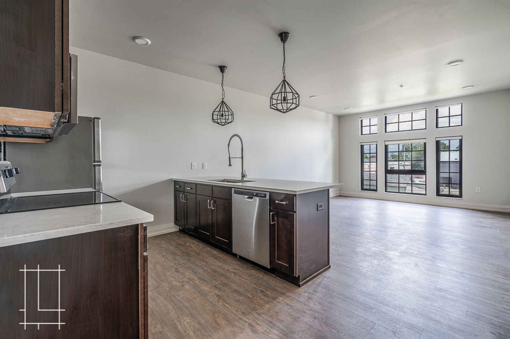 Columbus Apartment: 1112 N. 4th St