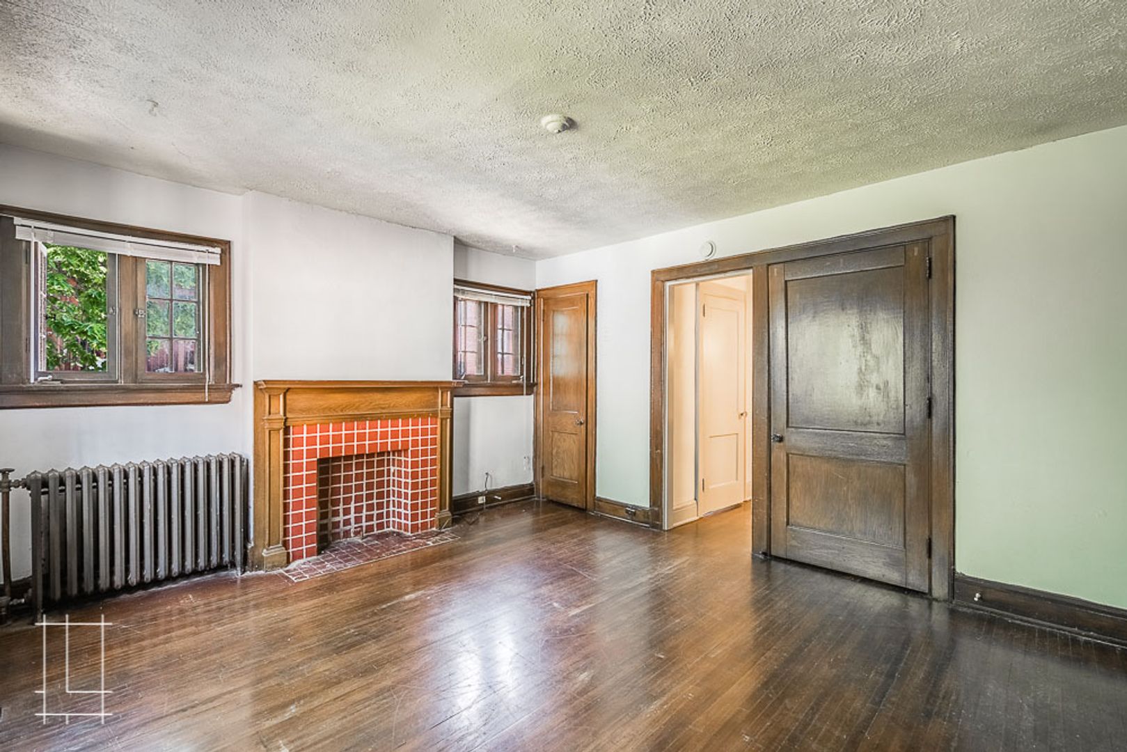 Columbus Apartment: 29 W. 1st Ave