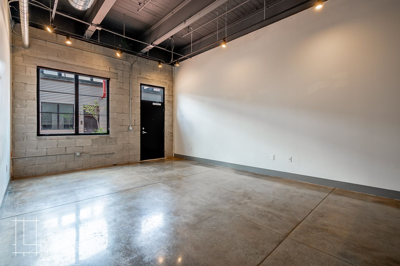 Columbus Apartment: 727 N. 4th St.
