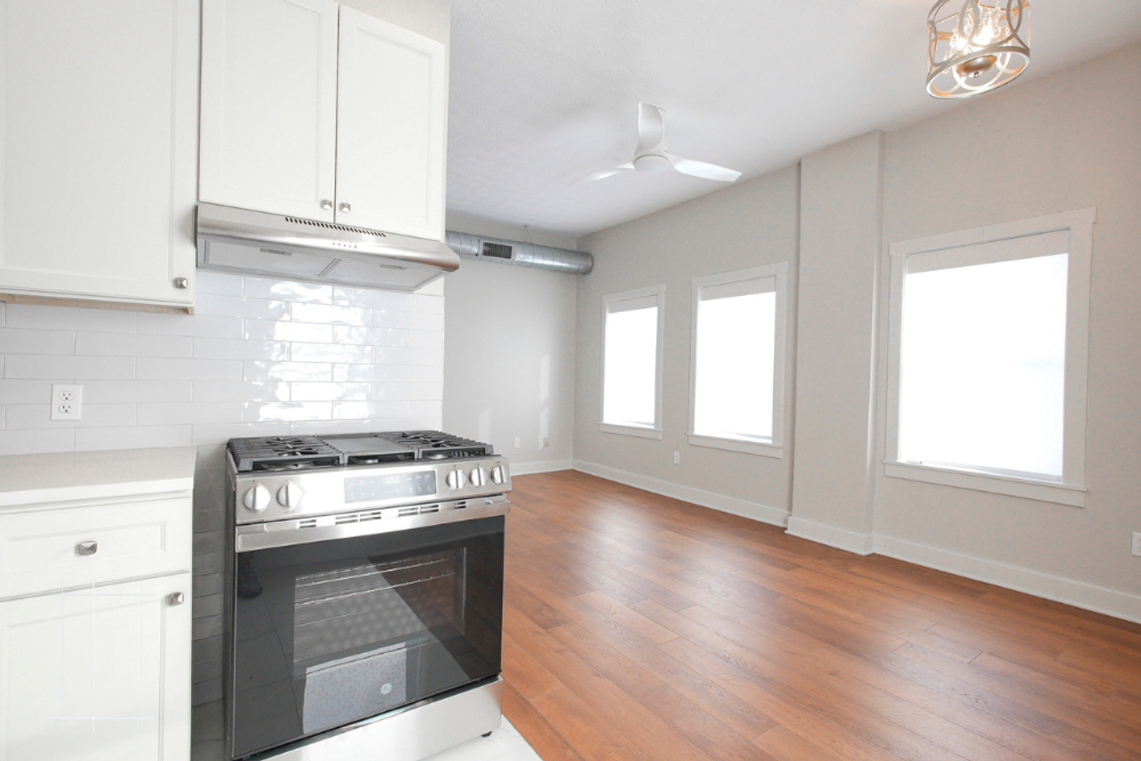 Columbus Apartment: 650-668 N. High Street / 10-26 E. Russel