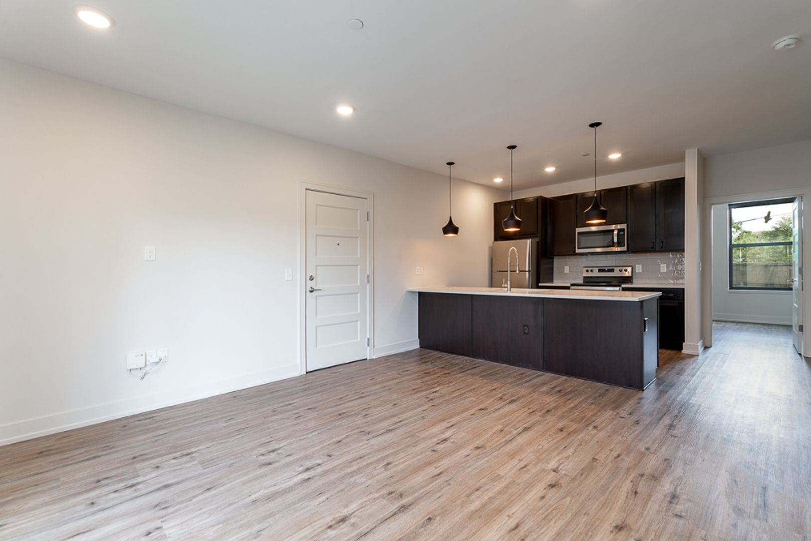 Columbus Apartment: 1050 N 4th St.