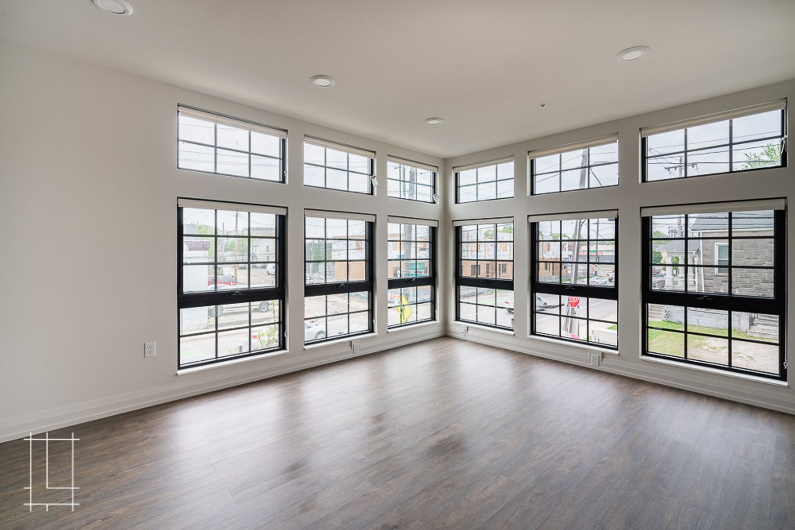 Columbus Apartment: 1112 N. 4th St