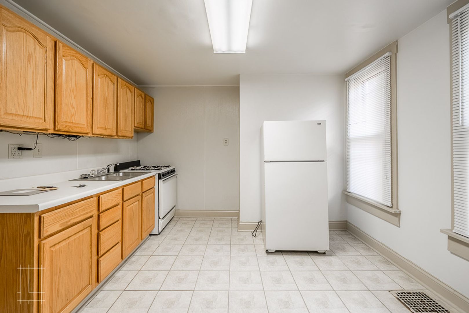 Columbus Apartment: 100 W. 6th Ave