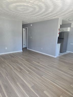 Newly Renovated 2 Bedroom in Norfolk – photo 1