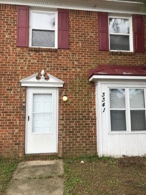 Spacious 3 bedroom Townhouse in Chesapeake – photo 1