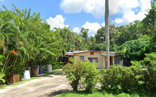 1 Bedroom for Rent in Shared Home – East Fort Myers