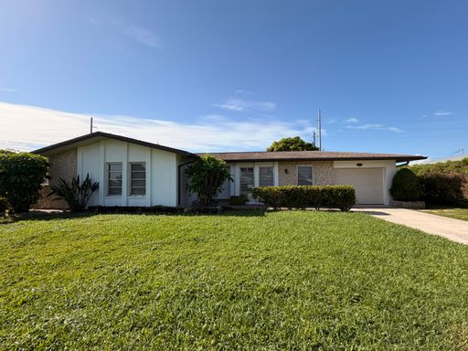 2 Bedroom 2 Bathroom SFR in SE Cape Coral – photo 1