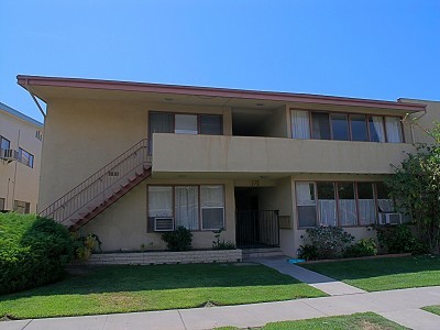 Large Upgraded 1-Bedroom Apartment in Charming Small Community!