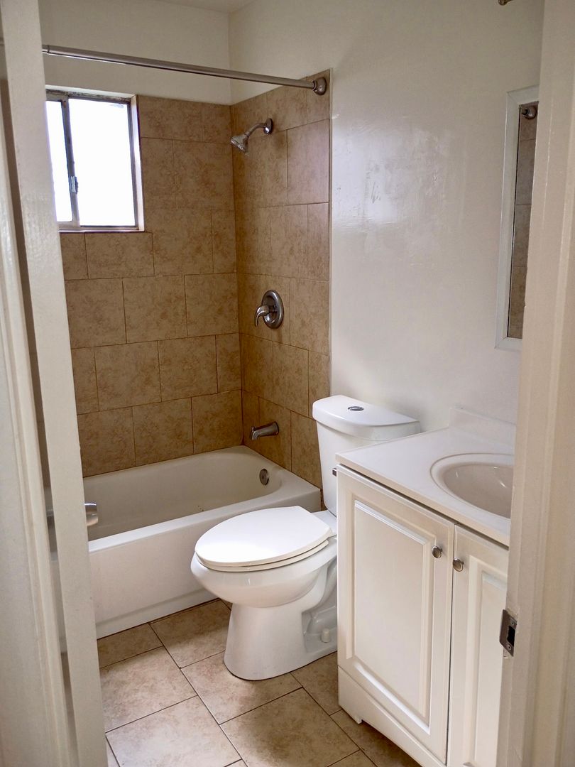 Fresno Apartment: 1411-1433 N. Palm Avenue