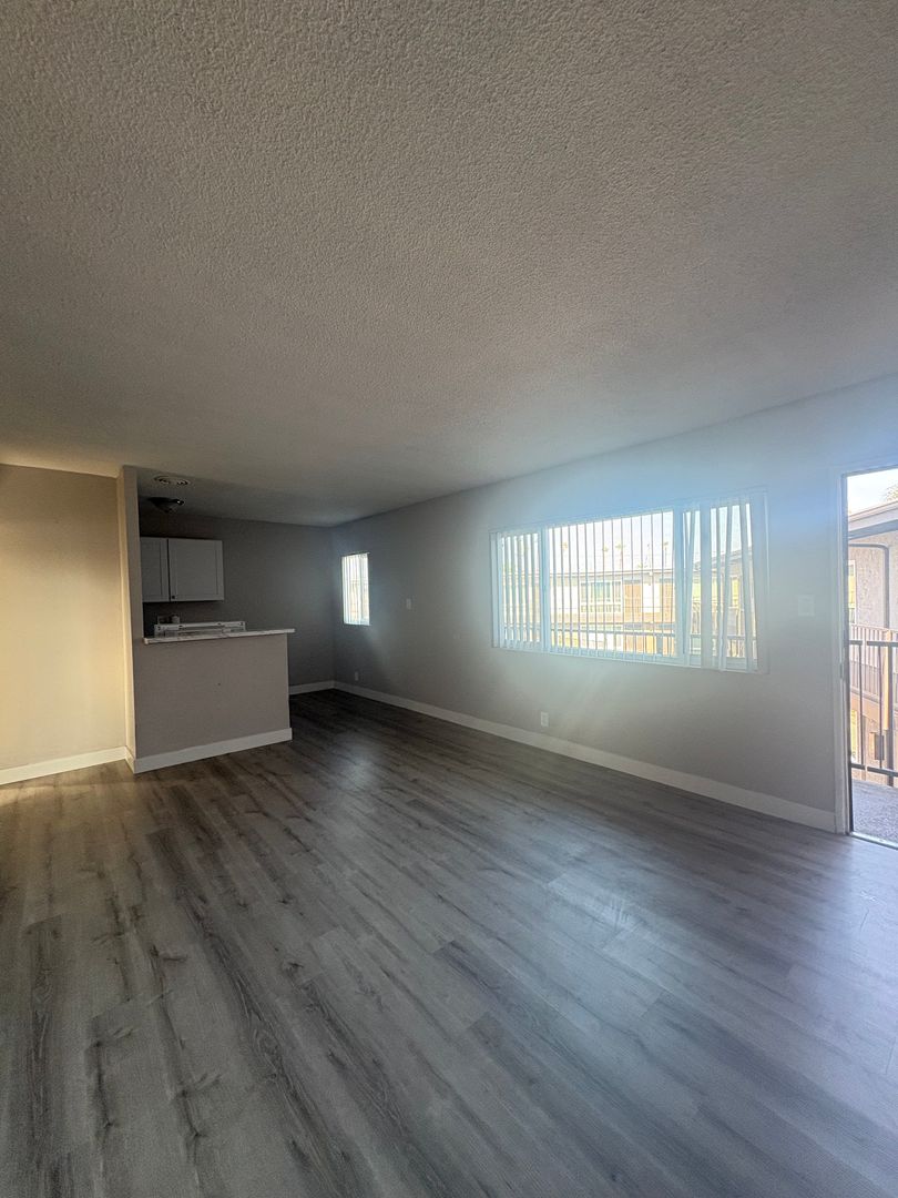 Gardena Apartment: 3351 Marine Avenue