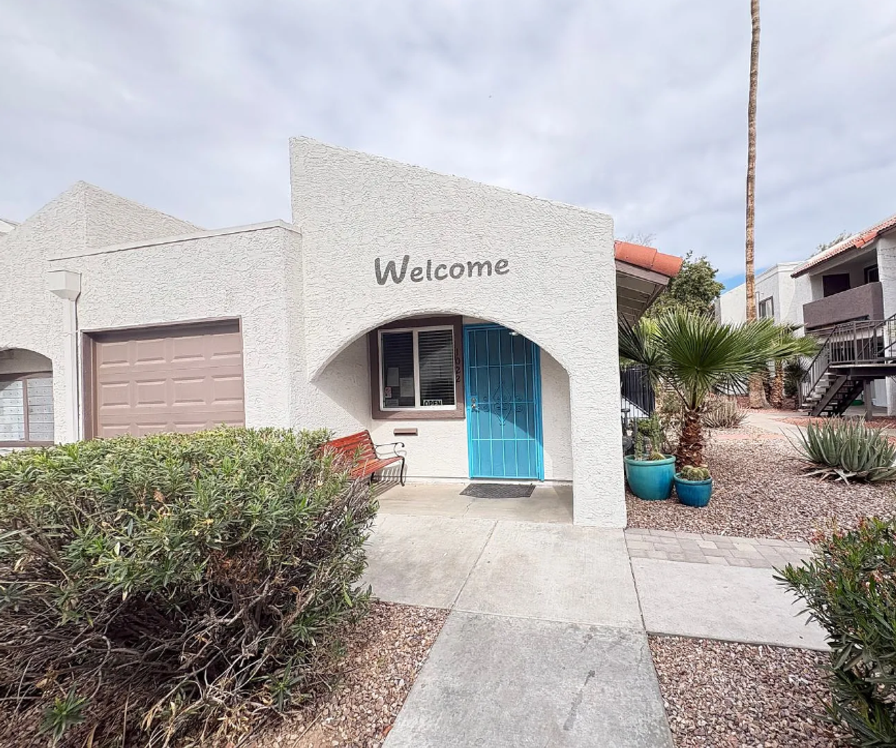 Buckeye Apartment: 1022 E Narramore Avenue