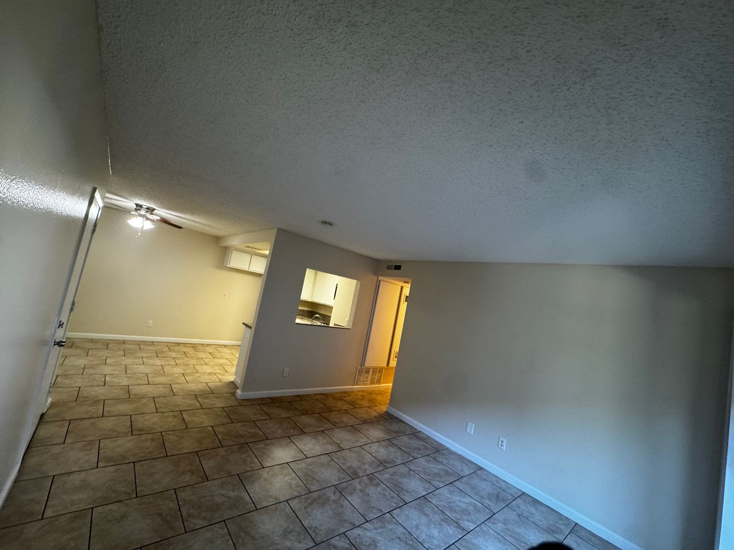 Fontana Apartment: 1531 W. Rialto Ave