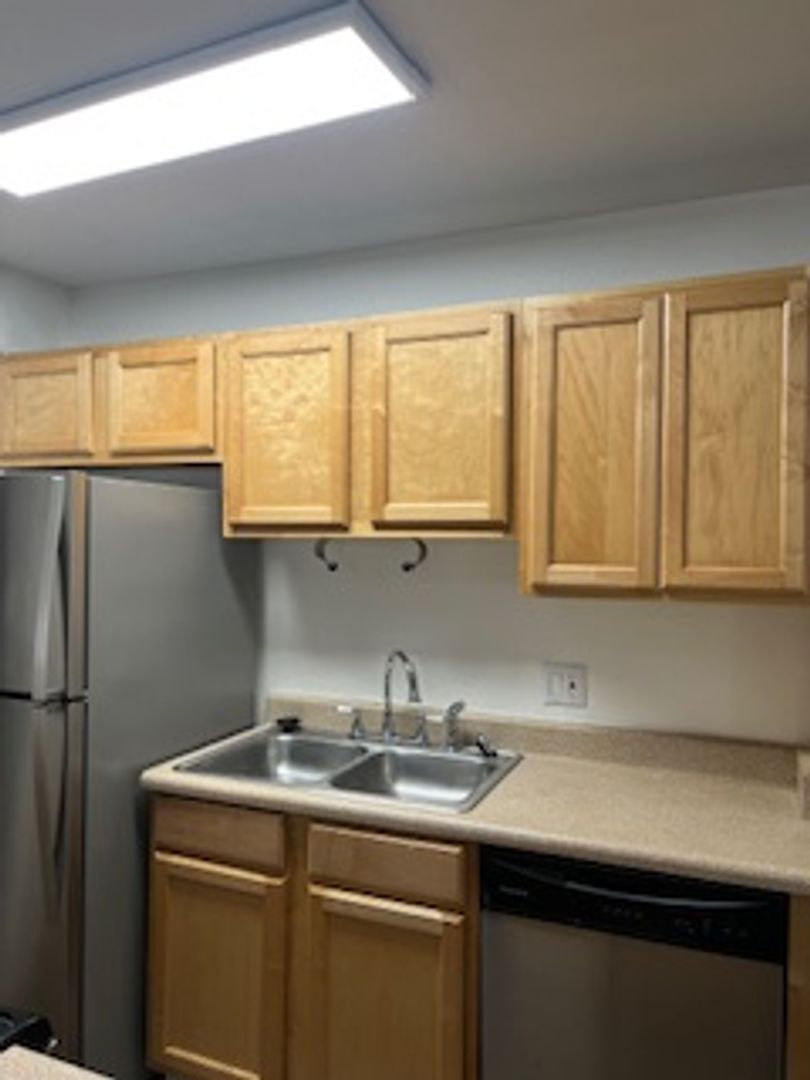 Buckeye Apartment: 1022 E Narramore Avenue