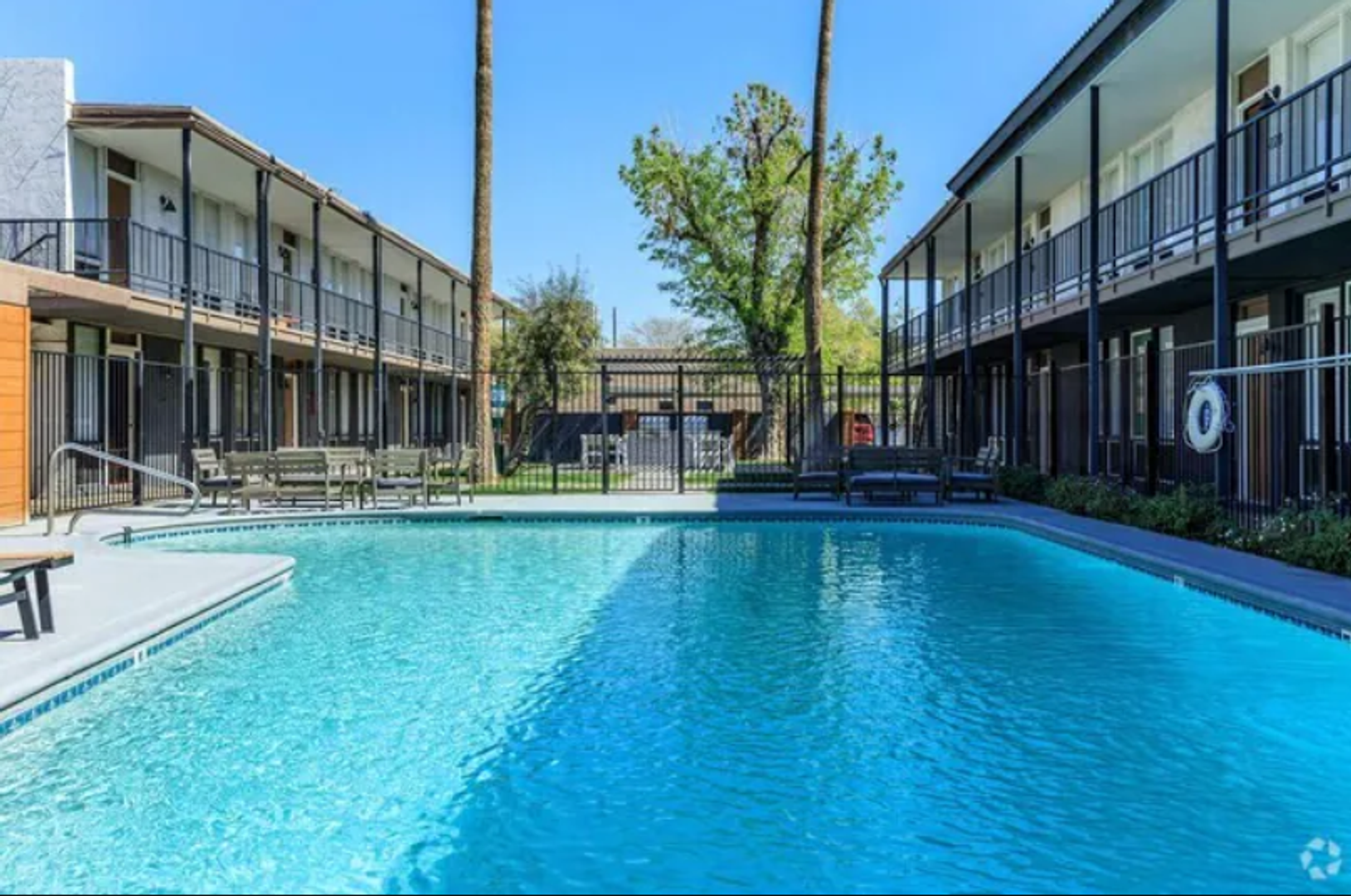 Phoenix Apartment: 2339 W. Northern Avenue