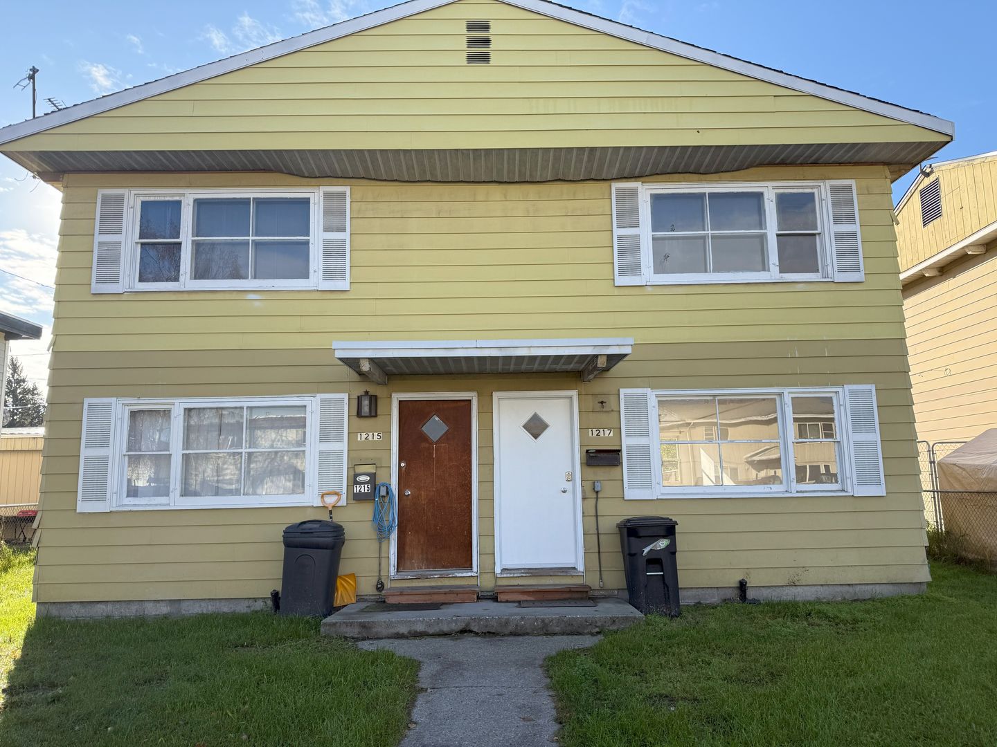 Fairbanks Apartment: 1217 McCarty Ave