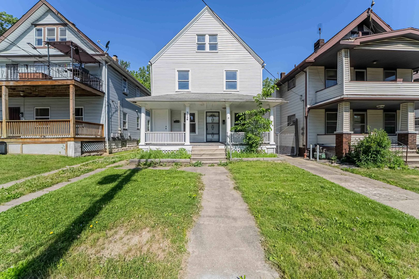 Cleveland Apartment: 3456 W 65th St