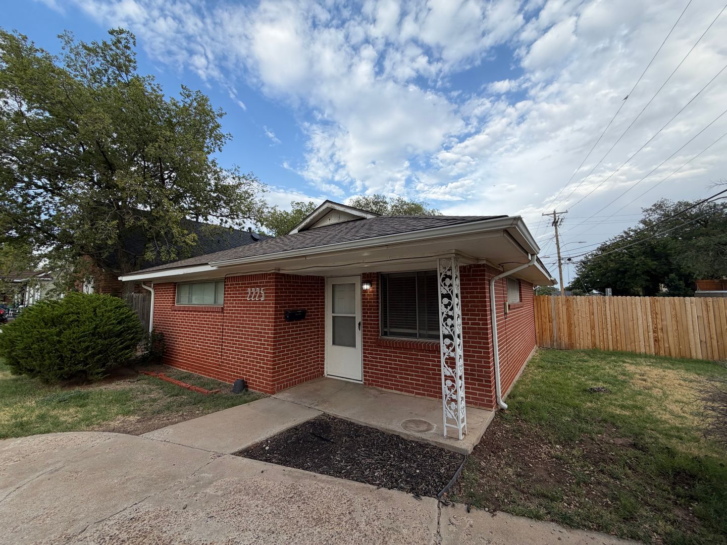 Amarillo House: 2225 S Tyler