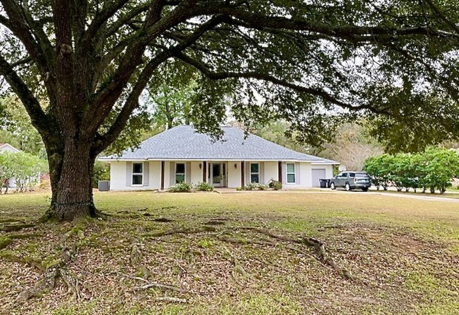 Baton Rouge House: 8819 Briarwood Pl.