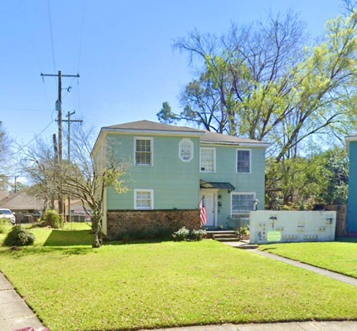 Baton Rouge House: 1005 Rittiner Dr.