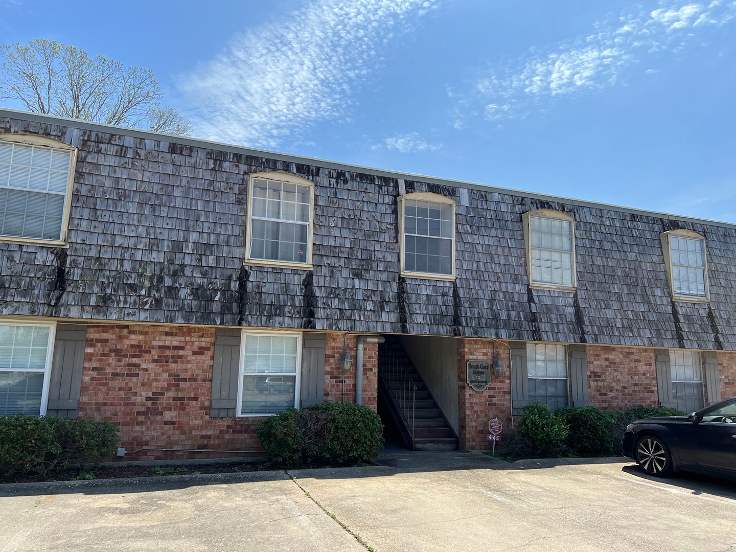 Baton Rouge Condo: 445 W. Parker Blvd.