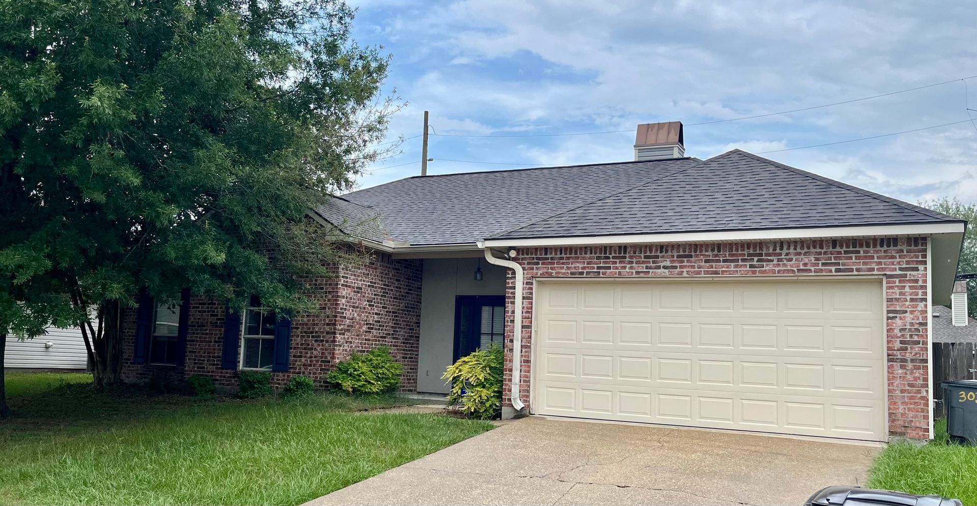 Baton Rouge House: 303 Briarhaven Dr.