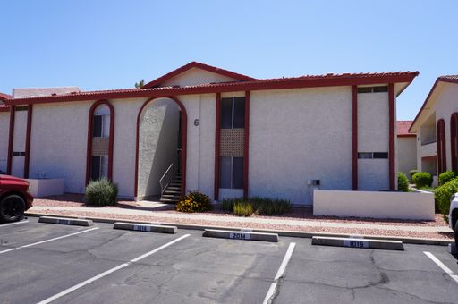 2 bedroom 2 bath condo in Ahwatukee for rent * Gated community * Pool – photo 1