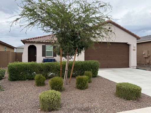 3-Bedroom home for rent in San Tan Valley – photo 1