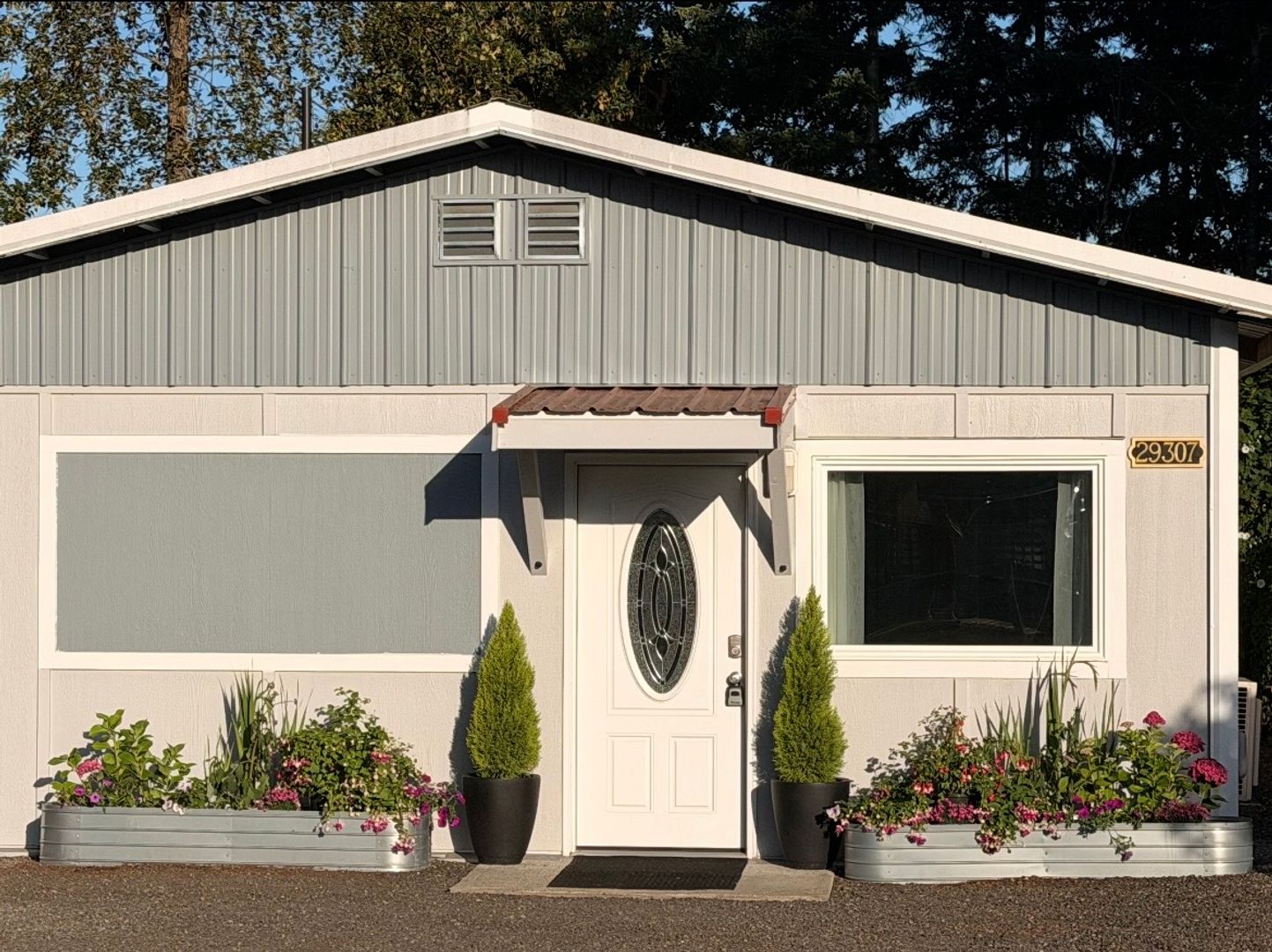 Auburn House: 29307 32nd Pl S